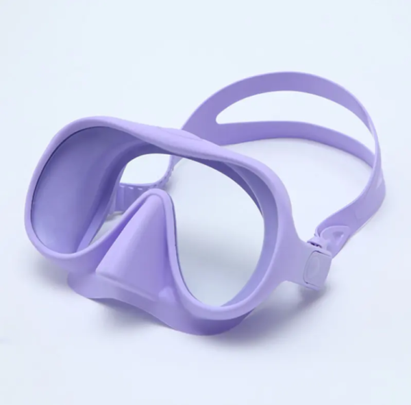 Dive into Adventure: the Perfect Scuba Diving Mask 2025 - Image 2