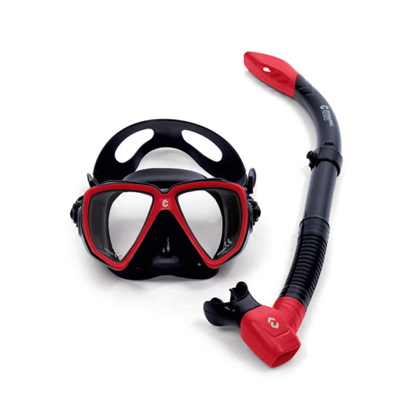 Depths with the MS-21 Snorkeling Set for Adults - Image 3