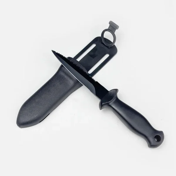 Stainless Steel Knife with Serrated Edge 1: The Perfect Companion for Spearfishing Adventures - Image 5